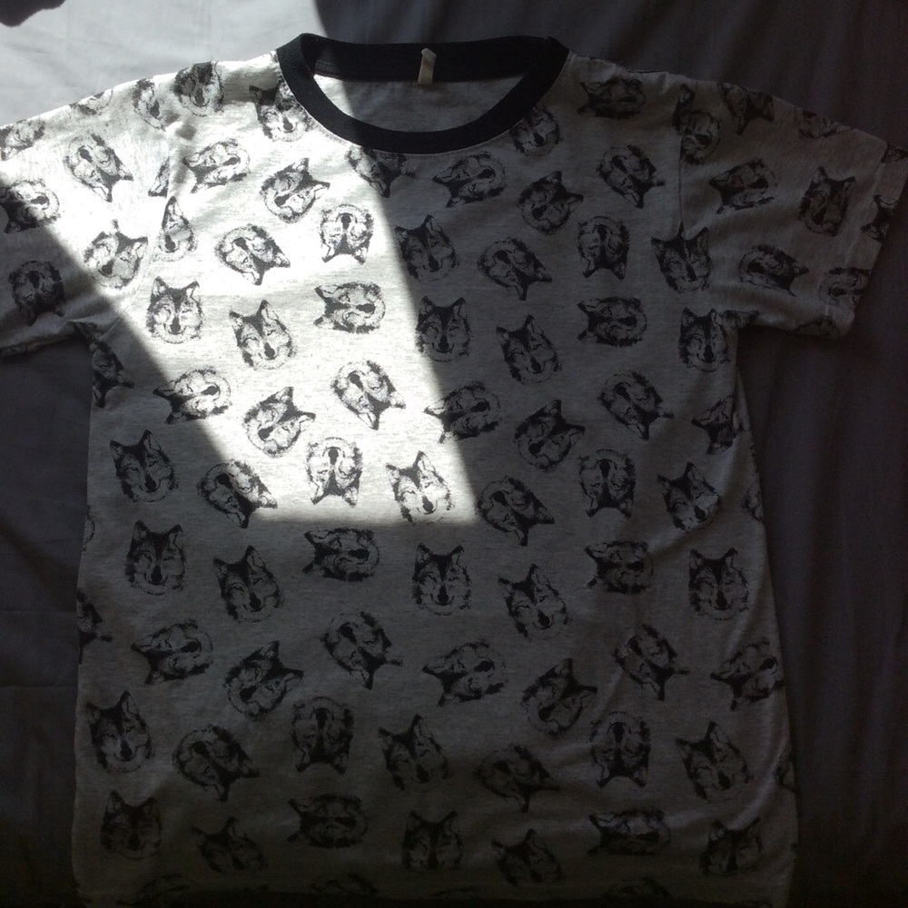 ❌SOLD❌ Fox Pattern Printed T-Shirt